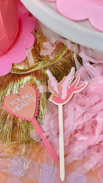 SWALLOW - Cake Topper