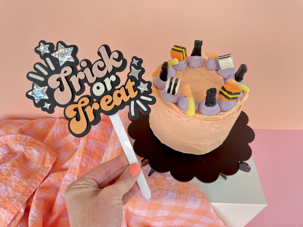 TRICK OR TREAT SHOWSTOPPER- Cake Topper